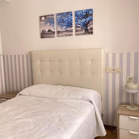 Centrico Apartamento De 2 Habitaciones By Bebalmy Oviedo Esterno foto
